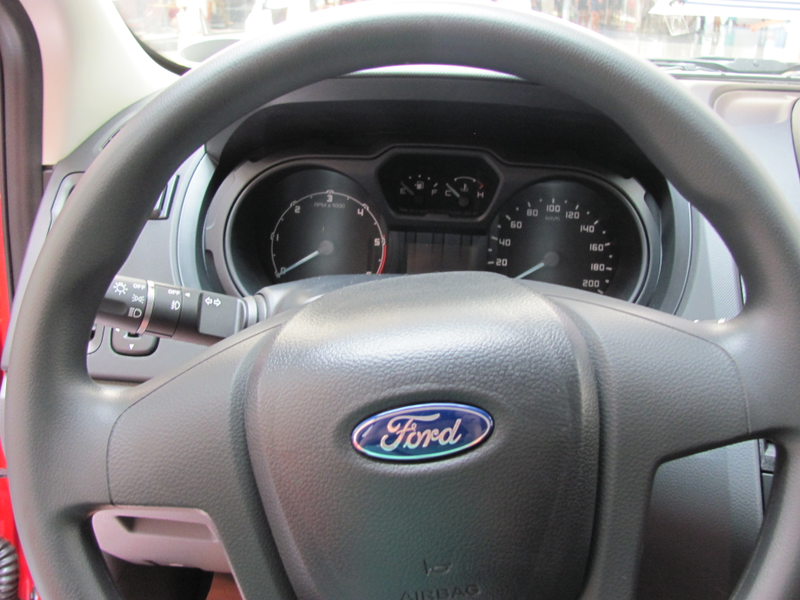 Illustration for article titled I Fondled The New Stick Shift Filipino Ford Ranger